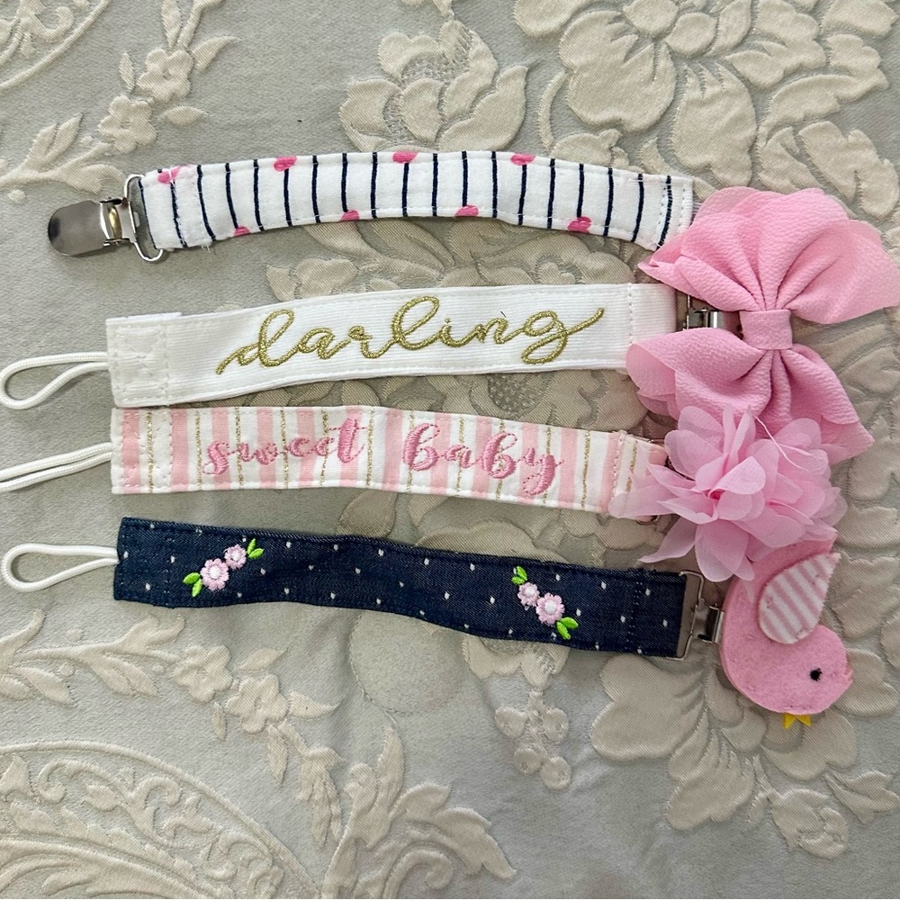 Mud Pie Pacifier Clips